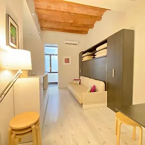 Appartamento True Design In Heart Of Noble Bcn, Barcellona