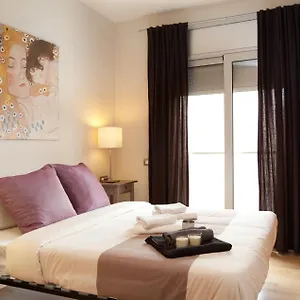 Apartman Rambla Barcelonastuff, Barcelona