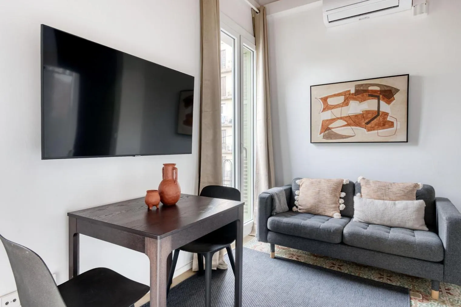 Blueground Sagrada Familia Furnished Bcn-99 Apartment Barcelona