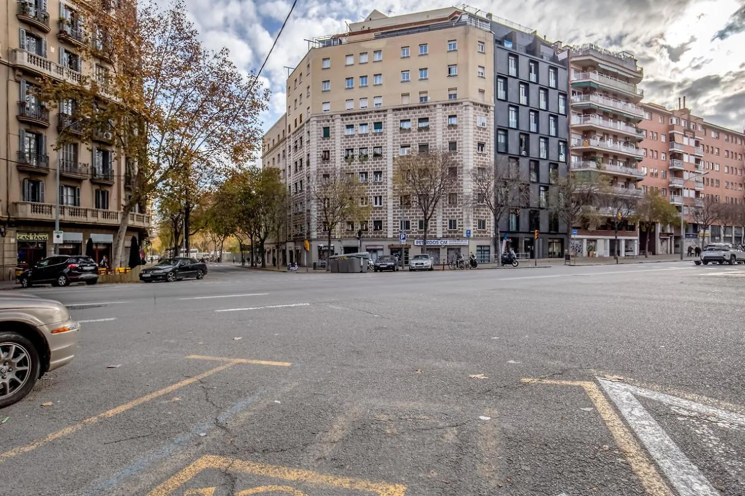 Blueground Sagrada Familia Furnished Bcn-99 Apartment Barcelona